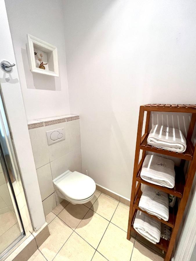 Agapella Apartamenty- Apartament Helska 3 - 250M Form The Beach, Free Parking ソポト エクステリア 写真